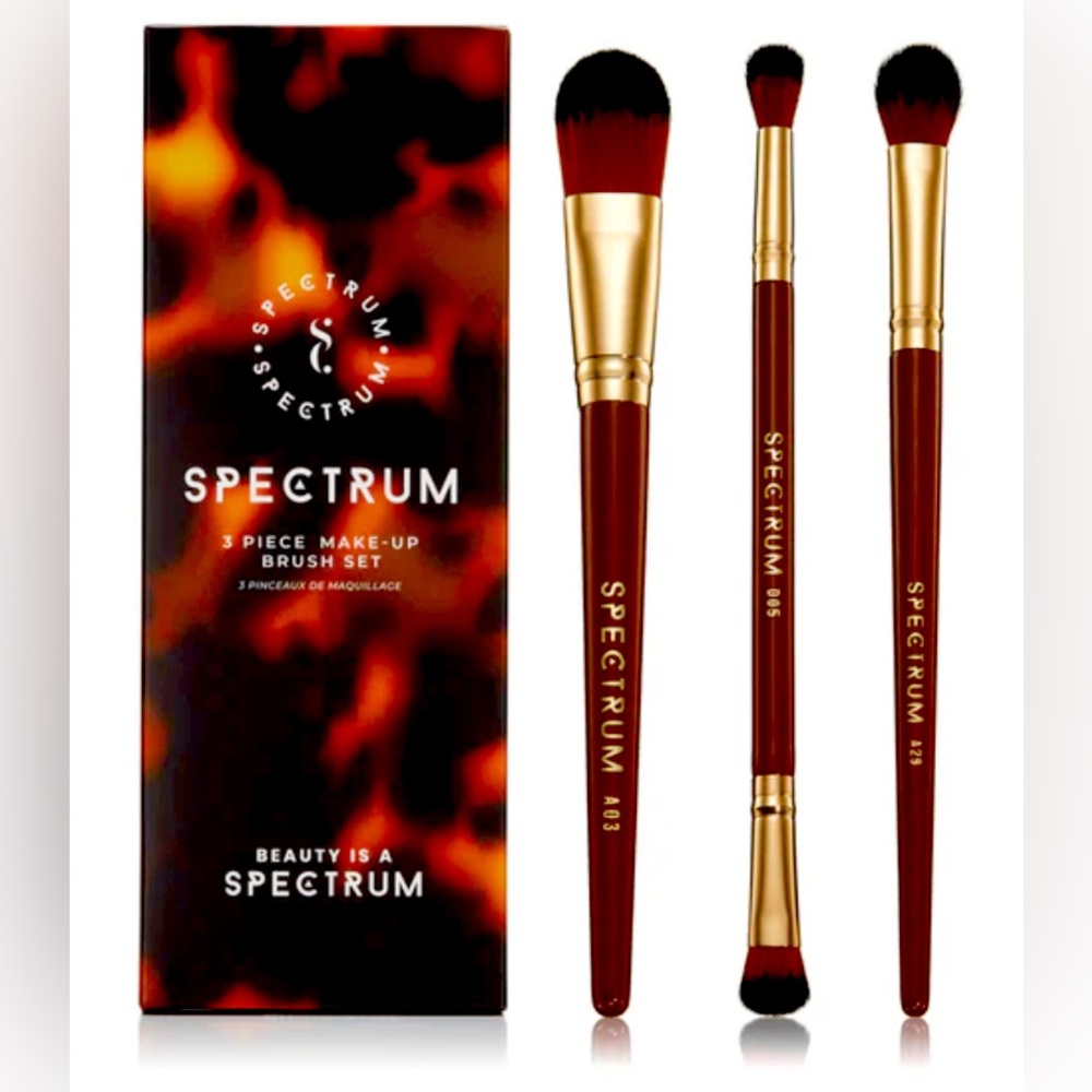 Makeup brushes